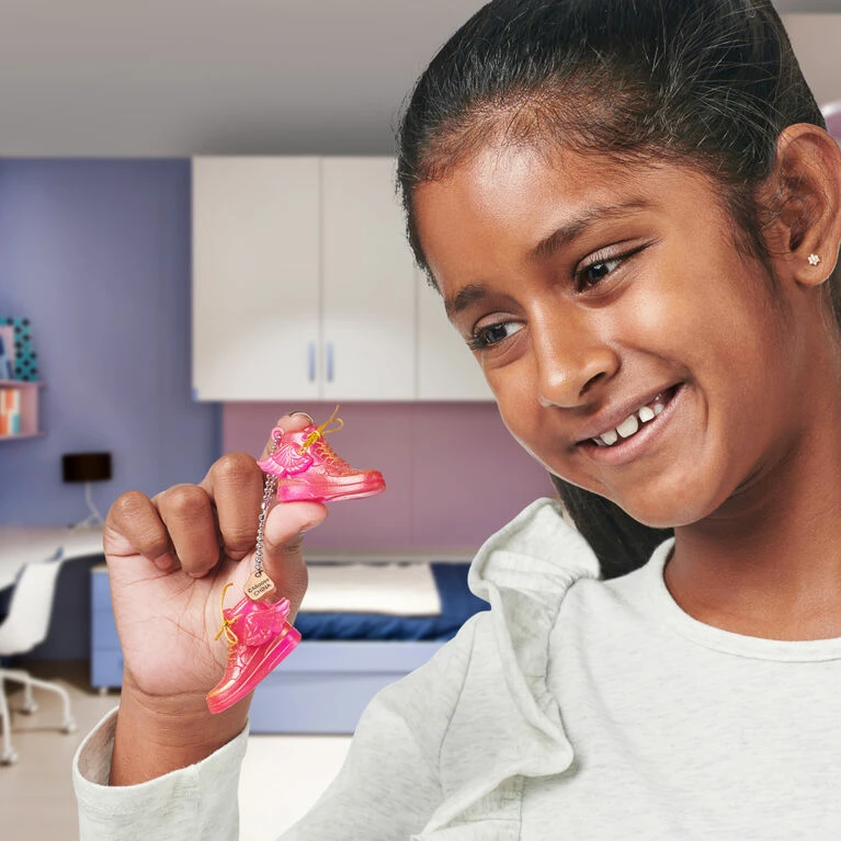 Imports Dragon Shopkins: Real Little Sneaker Pack 3 Imports Dragon Shopkins: Real Little Sneaker Pack - Image 3