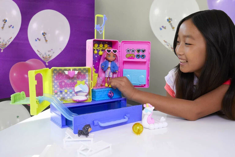 Barbie Extra Pets And Minis Playset With Exclusive Doll, 2 Puppies And Accessories 2 Barbie Extra Pets And Minis Playset With Exclusive Doll, 2 Puppies And Accessories - Image 2