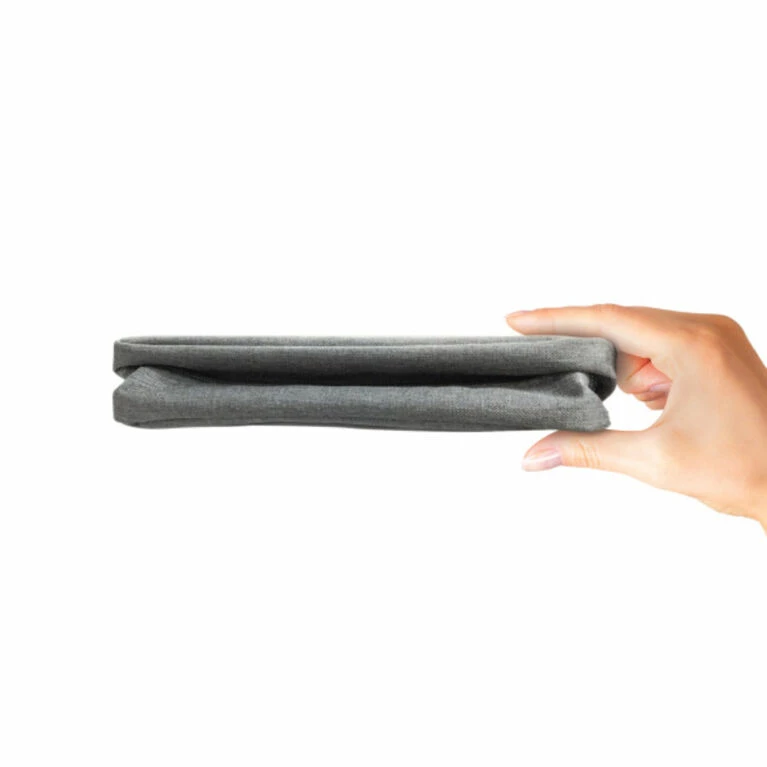 GMD VieOli UV-C Light Sanitizing Case - English Edition 3 GMD VieOli UV-C Light Sanitizing Case - English Edition - Image 3