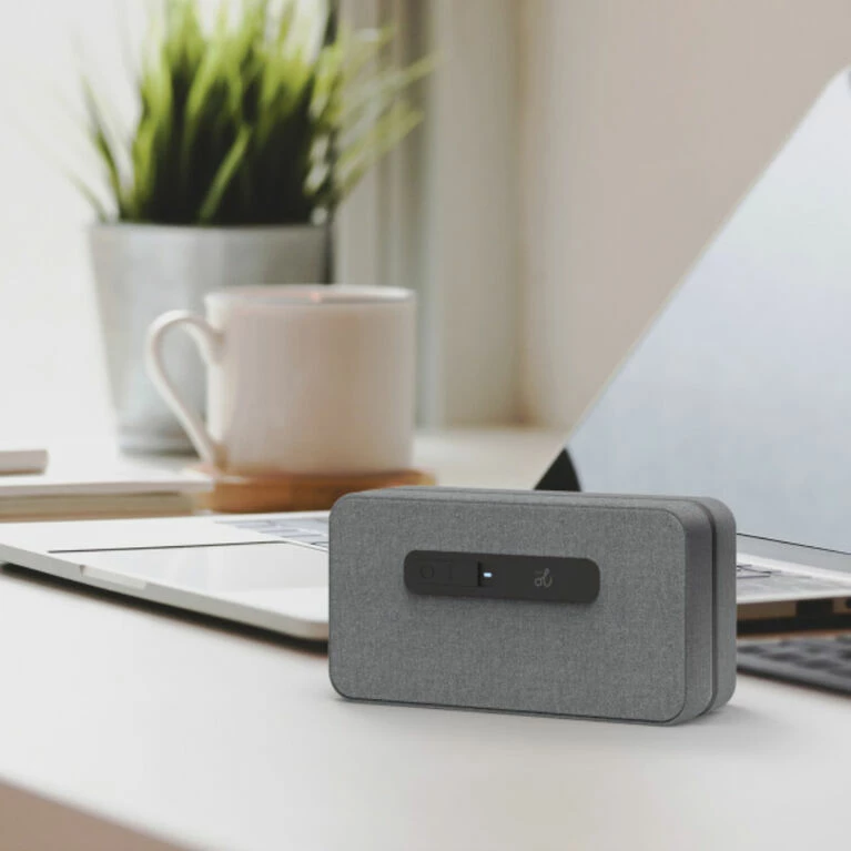 GMD VieOli UV-C Light Sanitizing Case - English Edition 5 GMD VieOli UV-C Light Sanitizing Case - English Edition - Image 5