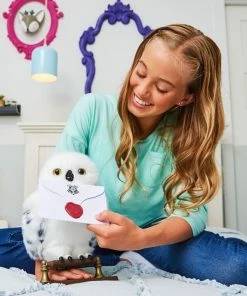 SPIN MASTER Wizarding World Harry Potter, Enchanting Hedwig Interactive Owl With Over 15 Sounds And Movements And Hogwarts Envelope -Barbie Sales 4404F989 4