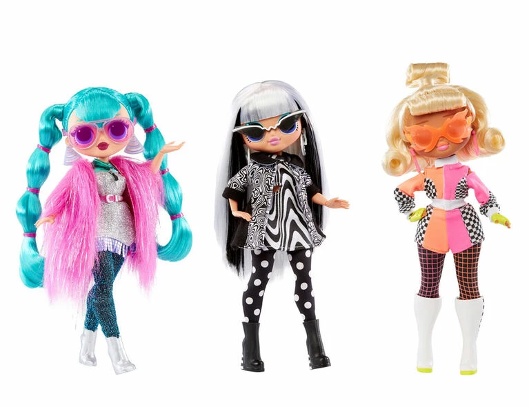 MGA Entertainment LOL Surprise O.M.G. Cosmic Nova Fashion Doll 5 MGA Entertainment LOL Surprise O.M.G. Cosmic Nova Fashion Doll - Image 5