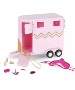 Lori, Hoofing It, Toy Horse Trailer