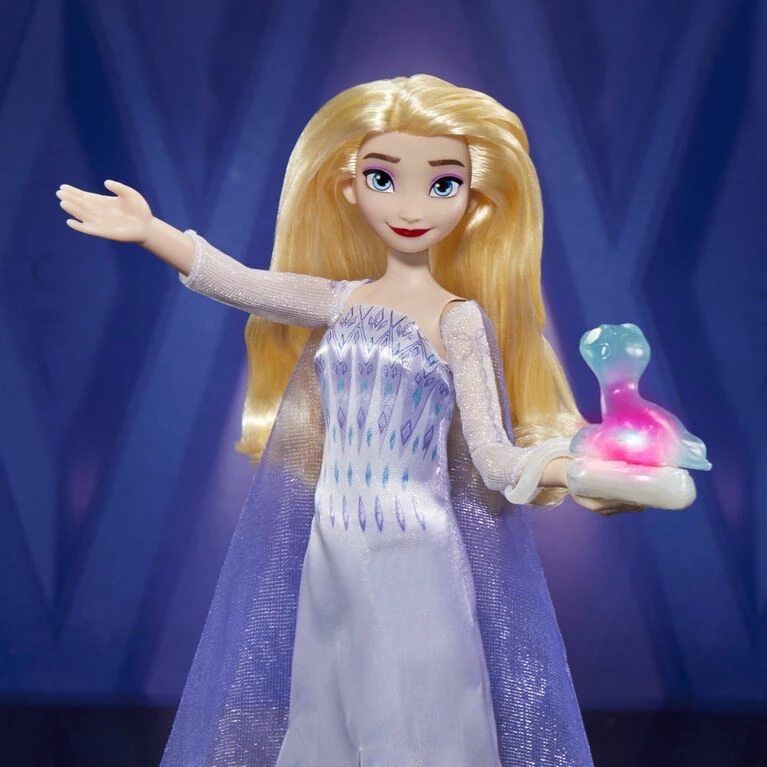 Hasbro Disney's Frozen 2 Talking Elsa And Friends, Elsa Doll With Sounds And Phrases - English Edition 3 Hasbro Disney's Frozen 2 Talking Elsa And Friends, Elsa Doll With Sounds And Phrases - English Edition - Image 3