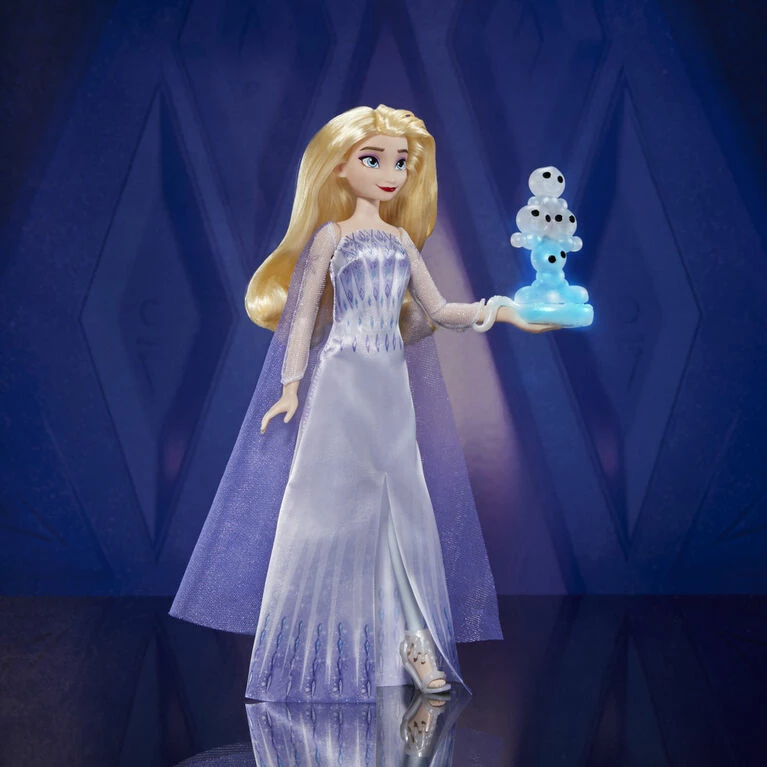 Hasbro Disney's Frozen 2 Talking Elsa And Friends, Elsa Doll With Sounds And Phrases - English Edition 5 Hasbro Disney's Frozen 2 Talking Elsa And Friends, Elsa Doll With Sounds And Phrases - English Edition - Image 5
