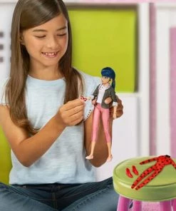 Imports Dragon Miraculous "Super Secret" Marinette -Barbie Sales C4FEC9D5 3